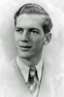 S/Sgt Herbert L Reynerson