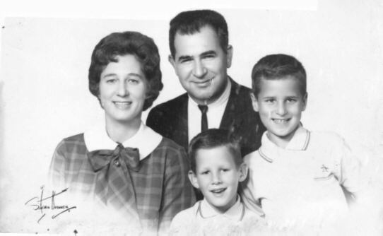 Robert Goldstein & family 1961