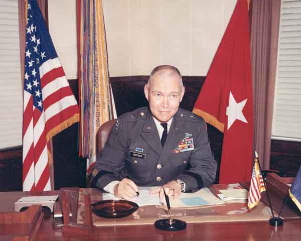 General Roecker - Commander CDCEC, 1967