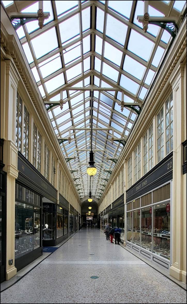A glass roof in a mall
Description automatically generated with medium confidence